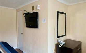 Room Image 2